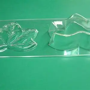 Boîte ronde avec couvercle en feuille, 100 mm
