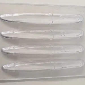 Assiette avec 4 stylos