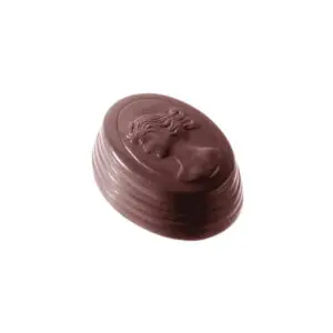 Praliné ovale à tête féminine
